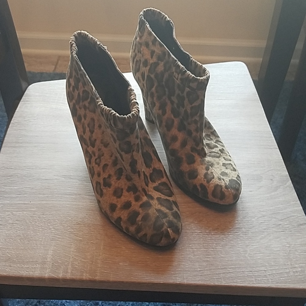 Sam & Libby Leopard Print Bootie Size 8.5 - image 8